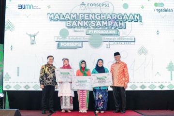 Pegadaian Beri Penghargaan Untuk Bank Sampah Binaan Terbaik Se-Indonesia