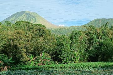 Pos PGA Lokon: Suhu dasar kawah meningkat