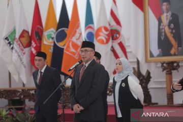 Ketua KPU Hasyim Asy'ari lantik anggota KPU kabupaten kota