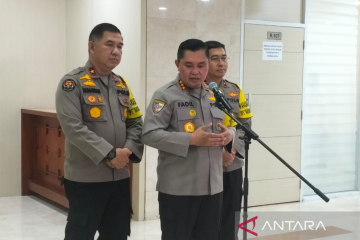 Kabaharkam: Tak ada fakta polisi pasang baliho capres-cawapres