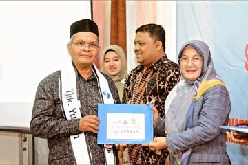 BKKBN wisuda siswa sekolah lansia di Aceh antisipasi populasi menua