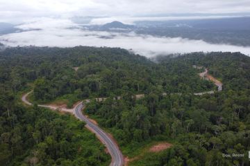 Hutama Karya merampungkan pembangunan Jalan Muri-Kwatisore tahap I