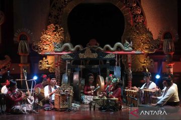 Kolaborasi musik Sunda-Bali di Konser Lokovasia