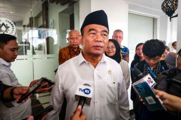 Menko PMK: Menu PMT sesuai standar gizi dengan berbasis lokal