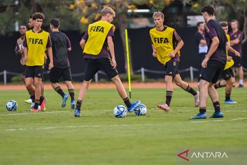 Timnas Jerman U-17 berlatih jelang lawan timnas Amerika Serikat U-17
