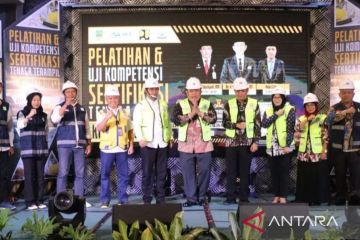 120 pekerja Bekasi ikuti pelatihan tenaga terampil konstruksi