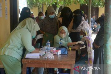 FOTO - Kamp Minaraya kelebihan kapasitas