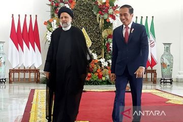 Presiden Iran: Masjid negara Islam harus perkuat kesadaran soal Gaza