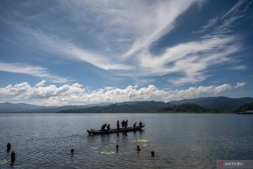 Wisata Danau Lindu di Sulawesi Tengah