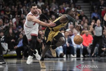 NBA : Raptors libas Bulls 121-108