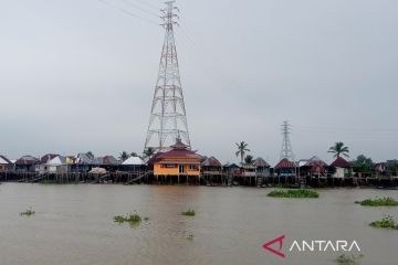 Menyusuri Sungai Musi untuk merawat kedaulatan rupiah