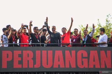 Ganjar hadiri peserta Jalan Sehat Perjuangan di Makassar