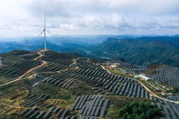 Energi terbarukan terpasang China melonjak pada Januari-Oktober 2023