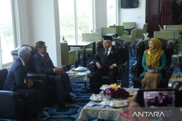 Ma'ruf Amin bertemu premier Sarawak bahas perlindungan PMI dan karbon