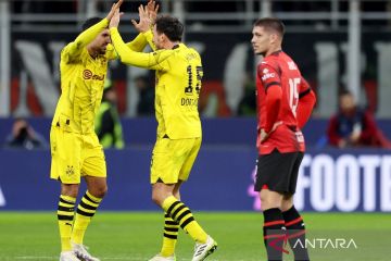 Borussia Dortmund puncaki Grup F setelah bungkam AC Milan 3-1