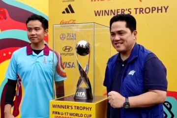 Warga sambut meriah Trophy Experience Piala Dunia U-17 di Solo