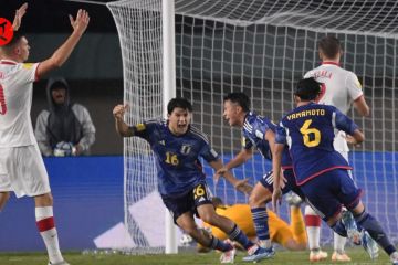 Jepang bungkam Polandia 1-0 di laga perdana Grup D
