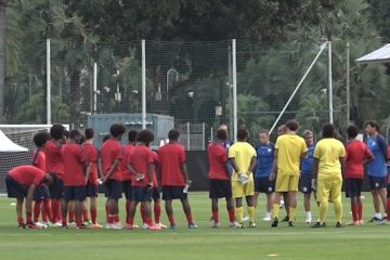 Sejumlah Timnas U-17 gelar latihan perdana di GBK jelang piala dunia