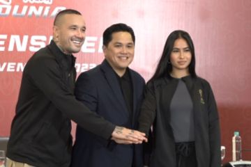 Pesan Radja Nainggolan dan Sabreena Dressler bagi pesepak bola muda