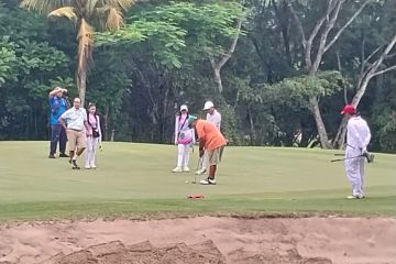 Sebanyak 48 pegolf adu keterampilan dalam Kejuaraan Golf Mid-Amatir