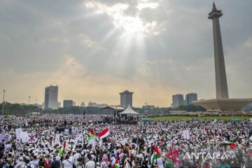 Polda kirim 5.374 personel untuk kawal Munajat Kubro 212 di Monas