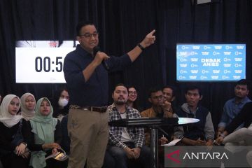 Anies Baswedan kampanye bersama mahasiswa dan pemuda di Medan.