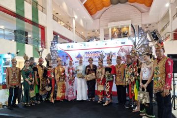 DAD Kalteng kenalkan pakaian adat Dayak di Expo Bali