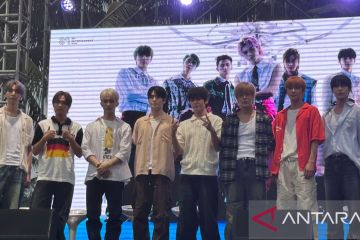 Mark NCT 127 siapkan jambang rapi untuk jumpa penggemar di Indonesia