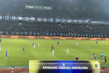 Persib telan kekalahan pertama di kandang 0-2 daei Persik