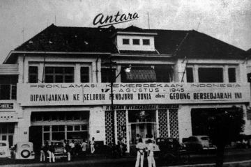 ANTARA supaja diakui sebagai satu2nja persbureau nasional di Indonesia