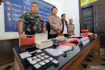 Polisi tangkap pengedar ganja di Jakarta Barat