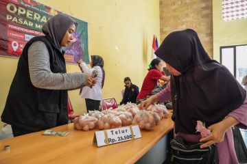 Pemkot Kediri gelar operasi pasar murni di sembilan kelurahan