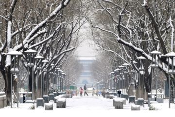 Waspadai badai salju, Beijing tangguhkan kelas tatap muka di sekolah