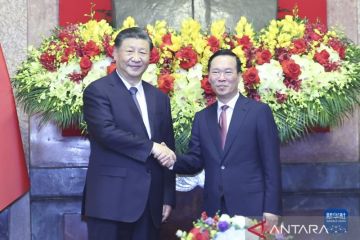 Xi ajak Thuong jaga semangat perjuangan sosialisme China dan Vietnam