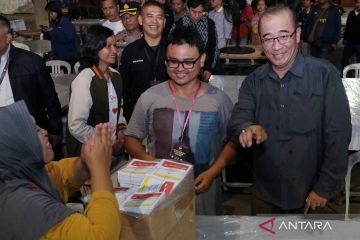 Ketua KPU sidak kesiapan logistik Pemilu 2024 di Denpasar