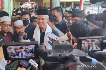 Ganjar komitmen berikan insentif guru agama dan ponpes