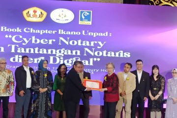 Alumni notariat Unpad luncurkan buku kenotariatan siber