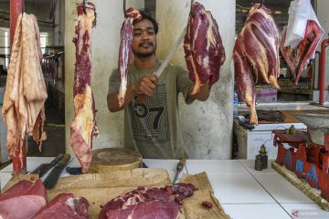 DKI kemarin, prediksi harga daging naik hingga diskon pengecer daging