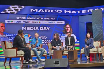 Puyol dan Materazzi sambangi Indonesia untuk promosikan Piala Eropa