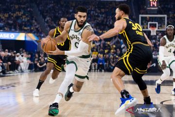 NBA : Boston Celtics kalah di kandang Golden State Warriors
