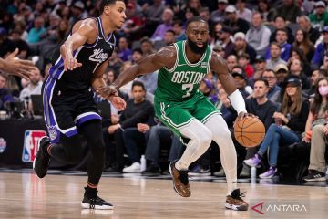 Tanpa Tatum, Celtics melenggang atasi Kings 144-119