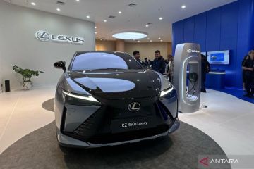 Lexus bakal berhenti jual mobil bensin mulai 2025