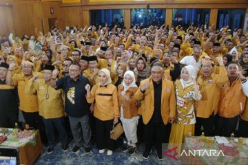 Ketum Hanura: Jaga komunikasi tulus dan baik untuk rakyat