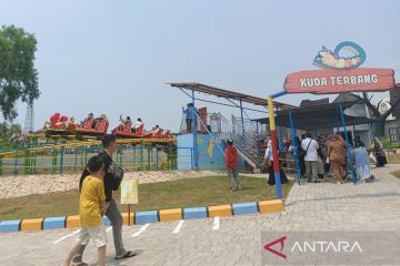 Libur, penyeberang manfaatkan Krakatau Park untuk istirahat & rekreasi