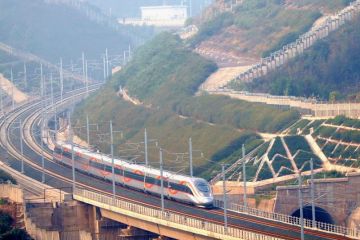 China buka jalur kereta cepat baru yang hubungkan Chengdu dan Yibin