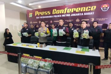 Polisi tangkap pengedar 30 kg sabu jaringan Malaysia di Aceh