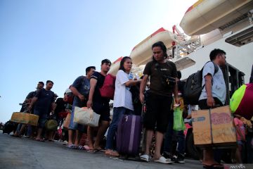 Mudik tahun baru 2024 dengan KM Dorolonda