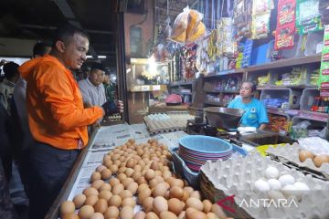 Wali Kota Jaktim masih menemukan harga pangan naik saat sidak pasar