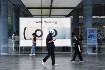 Pendapatan penjualan Huawei diperkirakan tembus 700 miliar yuan