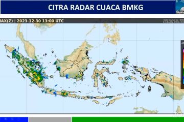 BMKG beri peringatan dini curah hujan meningkat pada awal 2024